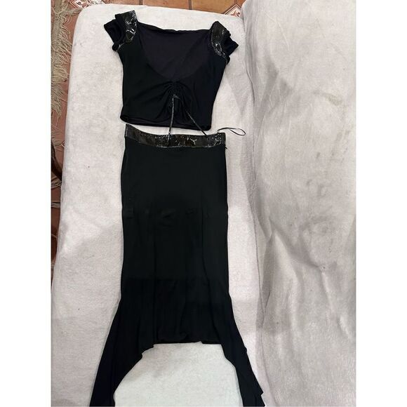HEIDI WEISEL NY black skirt and top set size 6 women’s - Picture 1 of 10